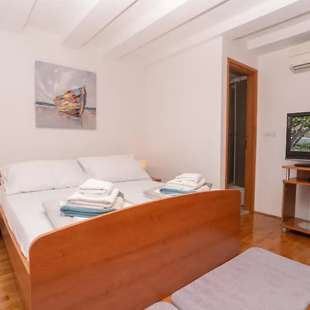 Villa Luic