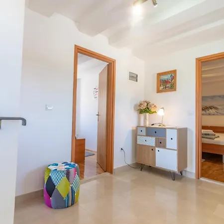 Luic Villa